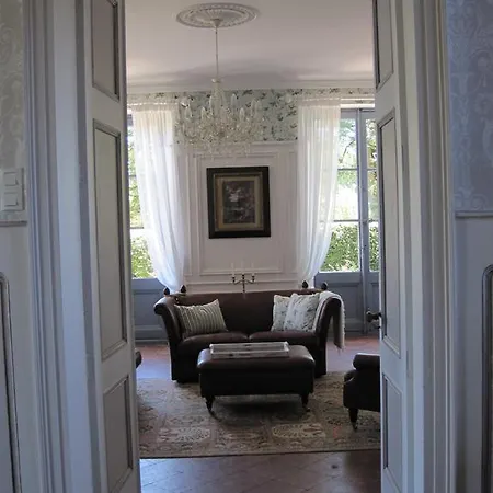 Chateau La Roussille