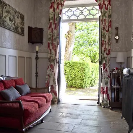 Bed and Breakfast Chateau La Roussille Cordes Sur Ciel